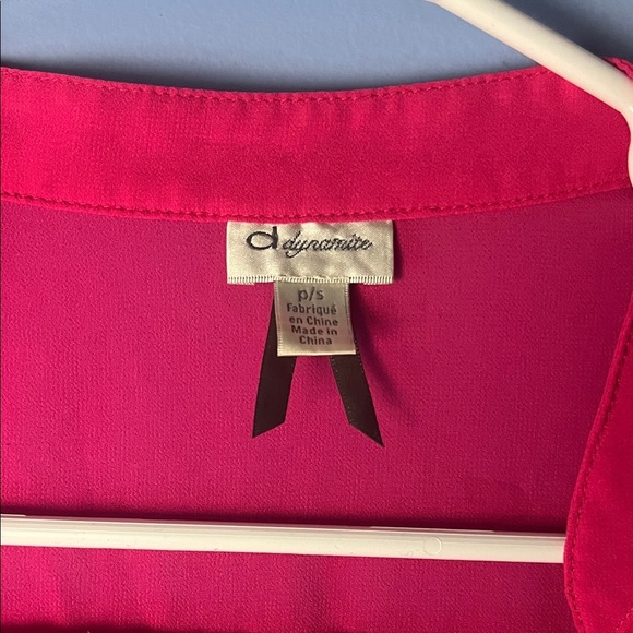 Dynamite Vibrant Pink Blouse - Picture 2 of 2